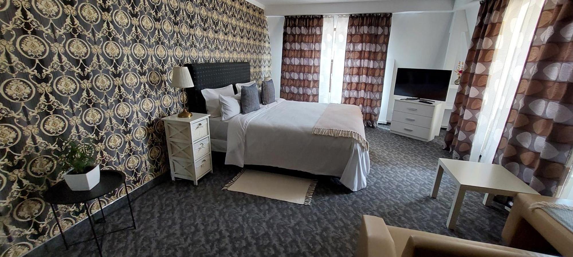 Harmony House Hotel Zsilvásárhely Kültér fotó